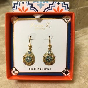 Beautiful Gold Earrings! Great Gift or For You!